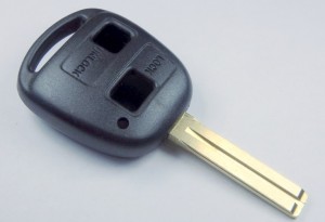 klíč toyota lexus corolla camry tlačítka yaris hilux rav4