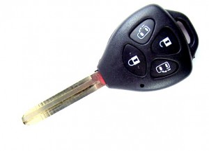 klíč toyota lexus corolla camry tlačítka yaris hilux rav4